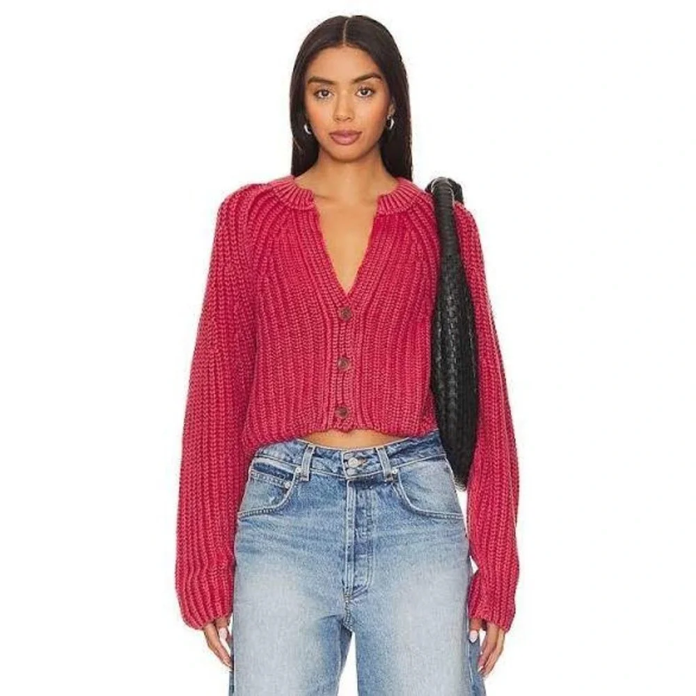 Free People Sweet Nothing Cardi Cherry Red Chunky Rib Knit Cropped Sweater XS